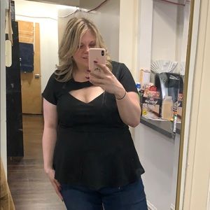 NWT, City chic peekaboo sweetheart top, size 18/M